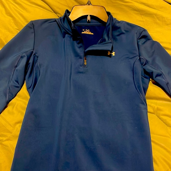 Under Armour Tops - Under armour Large blue